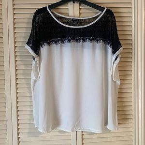 Torrid white and black lace blouse